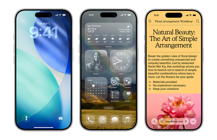 Appareils iPhone placés côte à côte, montrant plusieurs nouveaux éléments de design sur iOS, comme l’écran verrouillé avec des chiffres translucides affichant l’heure en Liquid Glass et un écran d’accueil avec des icônes d’apps transparentes en Liquid Glass